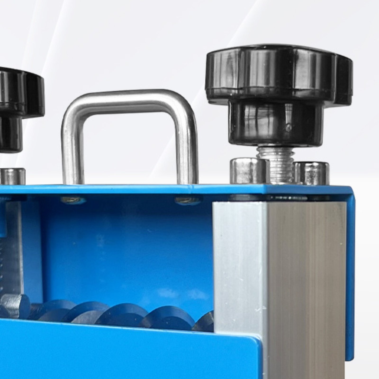 Tools In The Workshop - Pengupas Kabel Multi-Lubang Twin-Drive-Drive dengan Engkol